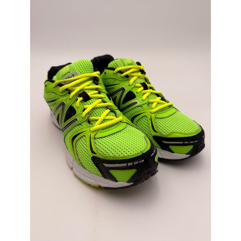 New Balance Running Shoes Mens 11 490v2 Neon Green Black M490GBL2 EUC